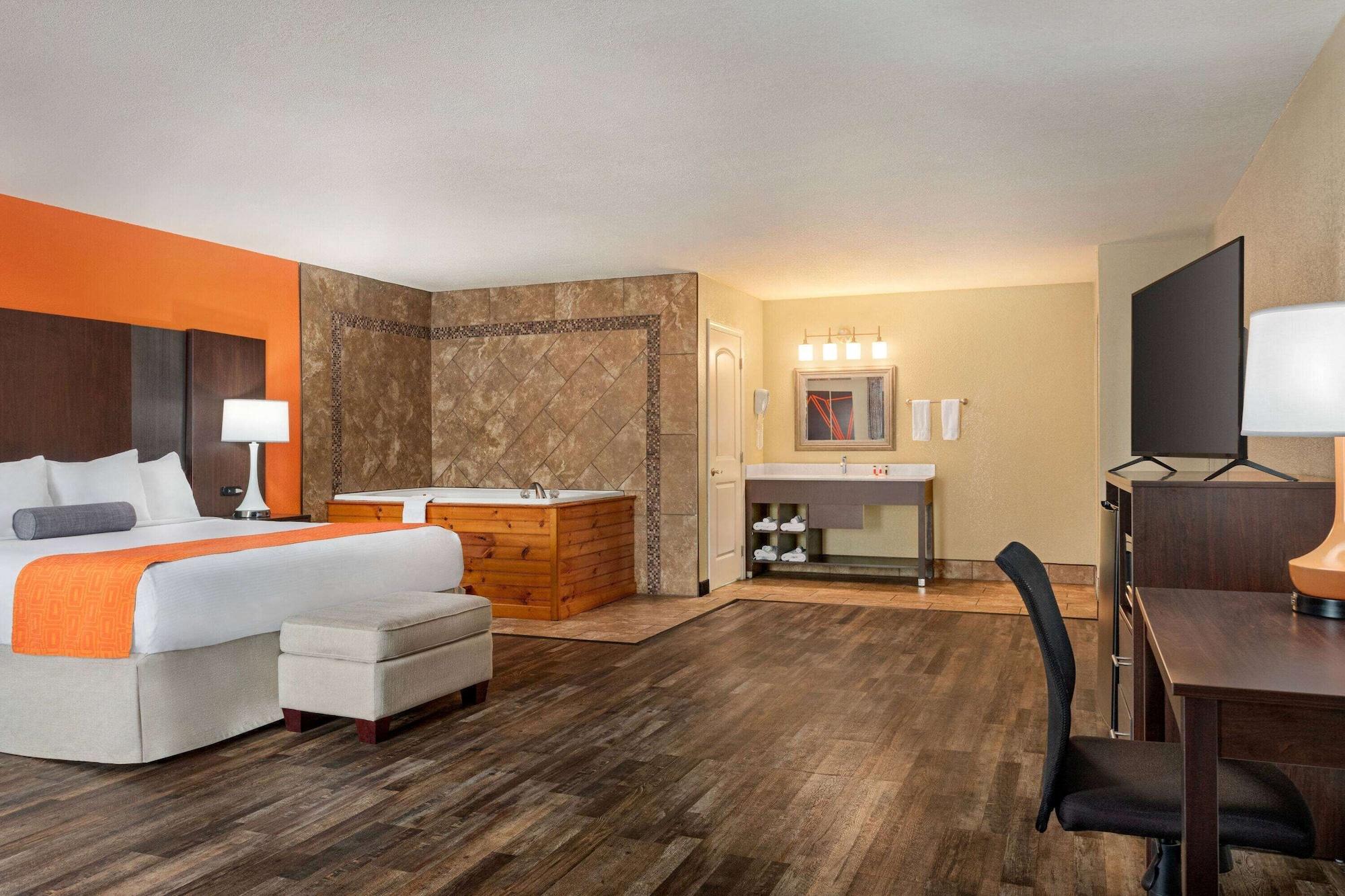 ฮาวเวิร์ด จอห์นสัน บาย วินด์แฮม พิเจนฟอร์จ Hotel ภายนอก รูปภาพ